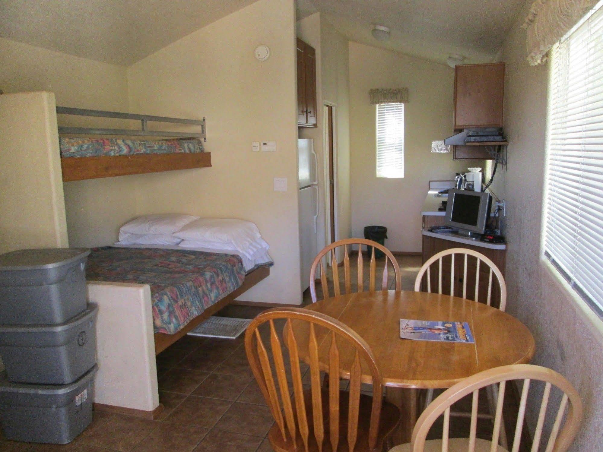 Rancho Oso Rv & Camping Resort Goleta Exterior foto
